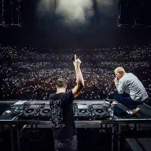 Martin Garrix B2B Ed Sheeran - Live at Americas Tour (Movistar Arena, Chile - 15-05-2025)